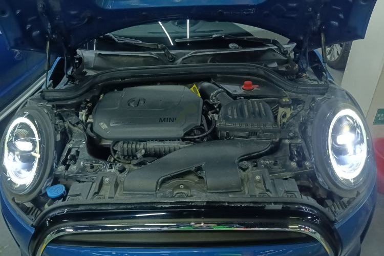 Used MINI 2022 1.5T COOPER Classic Edition Five-Door Version Engine Bay