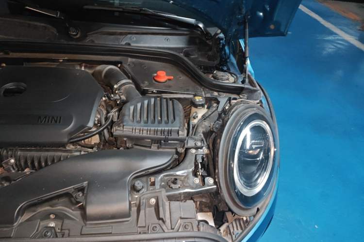 Used MINI 2022 1.5T COOPER Artist Engine Bay Left