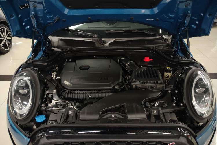 Used MINI 2022 2.0T COOPER S Artist Engine Bay