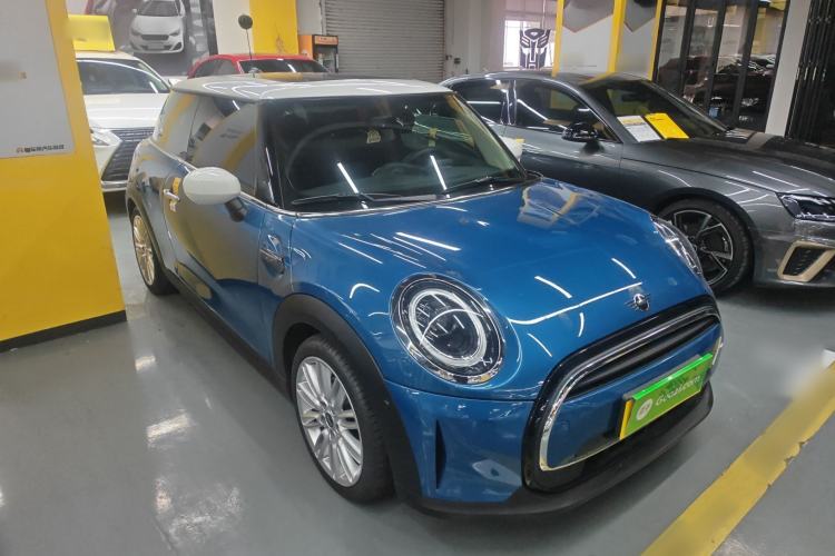 Used MINI 2022 1.5T COOPER Classic Edition Exterior 1