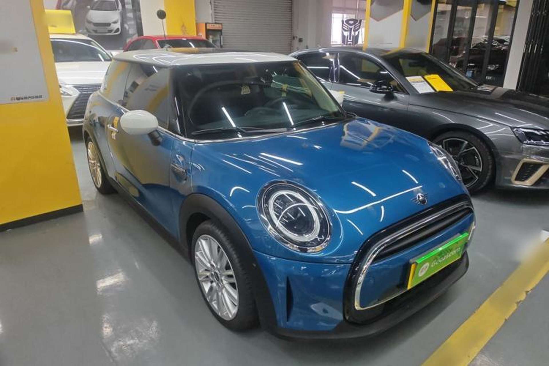 Used MINI 2022 1.5T COOPER Classic Edition Exterior 1