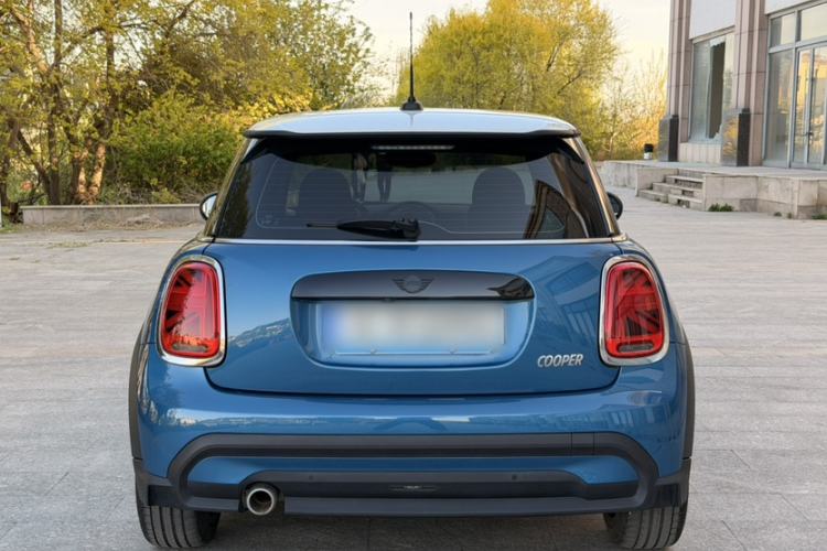 Used MINI 2022 1.5T COOPER Artist Exterior 2