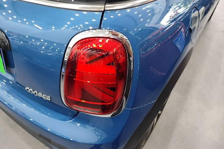 Used MINI 2022 1.5T COOPER Artist Exterior 3