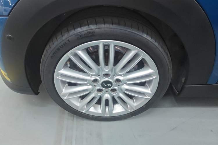 Used MINI 2022 1.5T COOPER Classic Edition Exterior 4