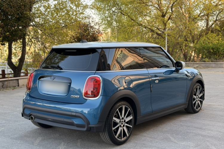 Used MINI 2022 1.5T COOPER Artist Exterior 4