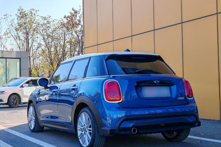 Used MINI 2022 1.5T COOPER Classic Edition Five-Door Version Exterior 5