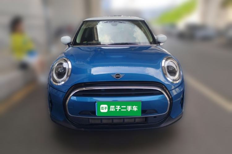 Used MINI 2022 1.5T COOPER Classic Edition Front