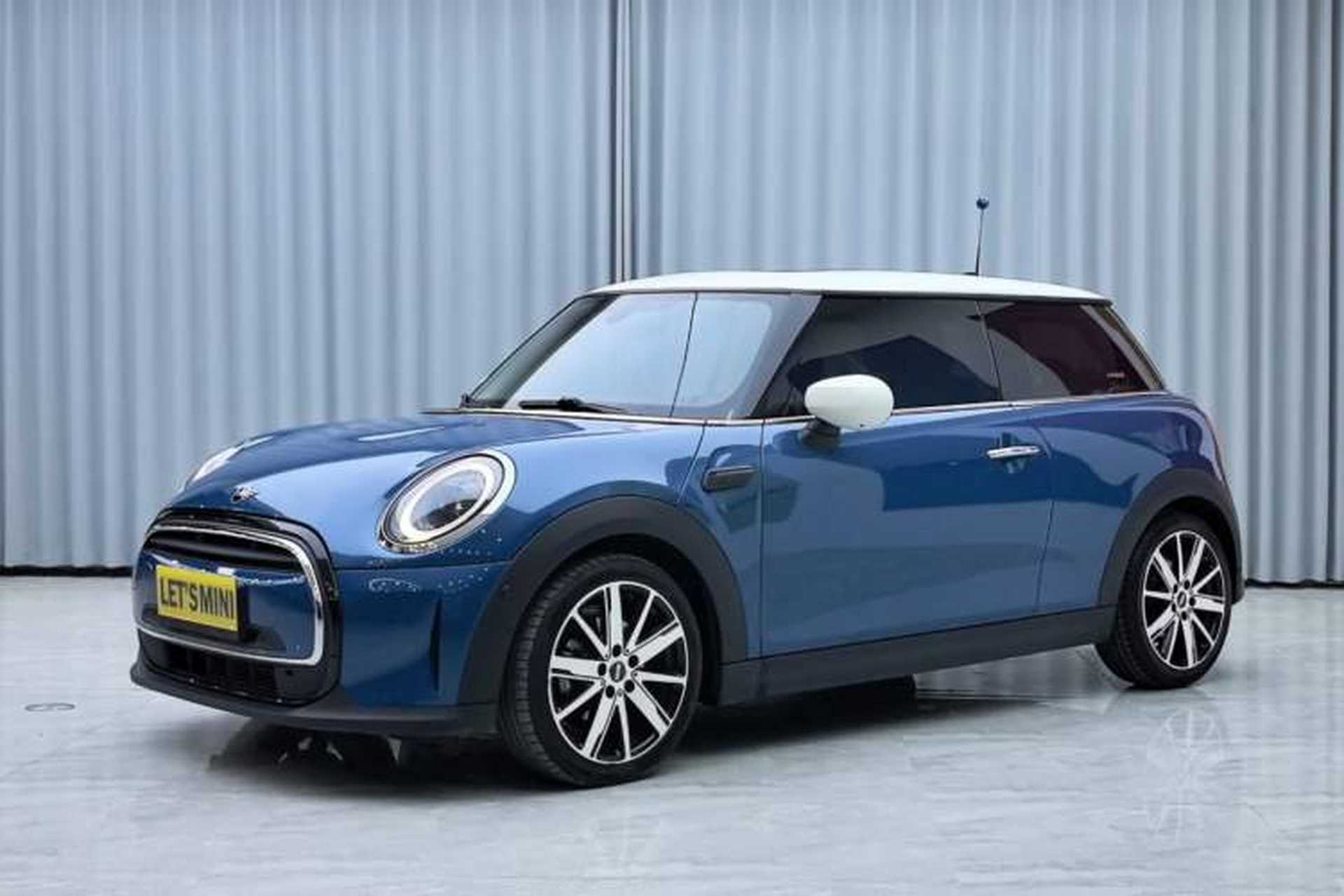 Used MINI 2022 1.5T COOPER Artist Front Left 45 Deg