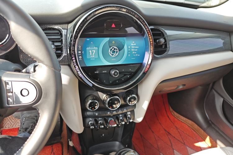 Used MINI 2022 1.5T COOPER Artist Five-Door Edition Interior 2