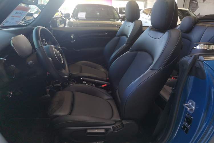 Used MINI 2022 1.5T COOPER CABRIO Classic Edition Left Front Seat