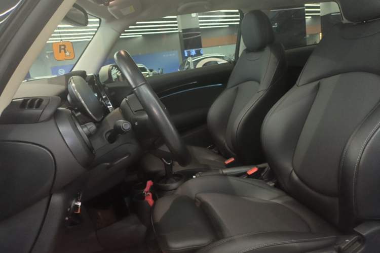 Used MINI 2022 Updated 1.5T COOPER Classic Edition Left Front Seat