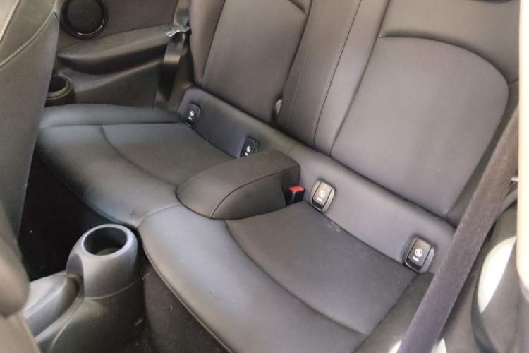 Used MINI 2022 1.5T COOPER Classic Edition Left Rear Seat