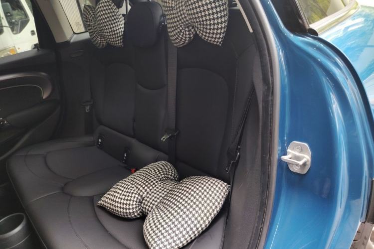 Used MINI 2022 1.5T COOPER Classic Edition Five-Door Version Left Rear Seat