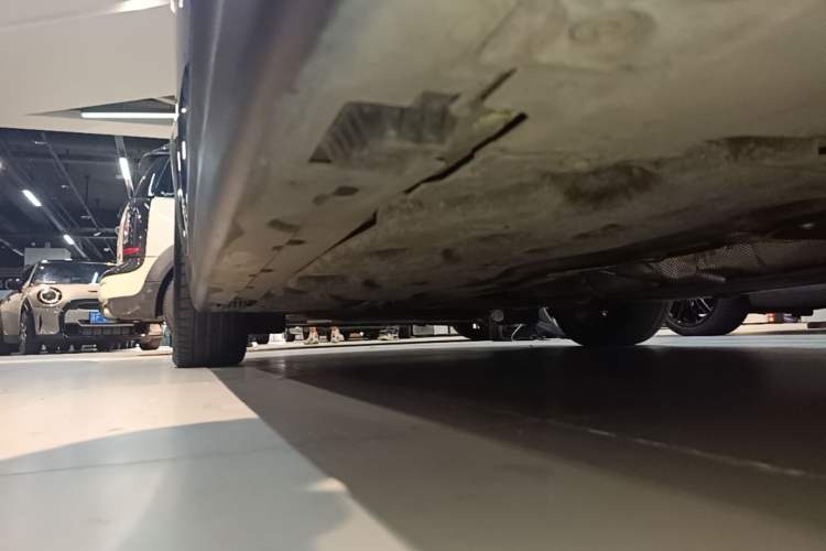 Used MINI 2022 1.5T COOPER Artist Left Side Sill