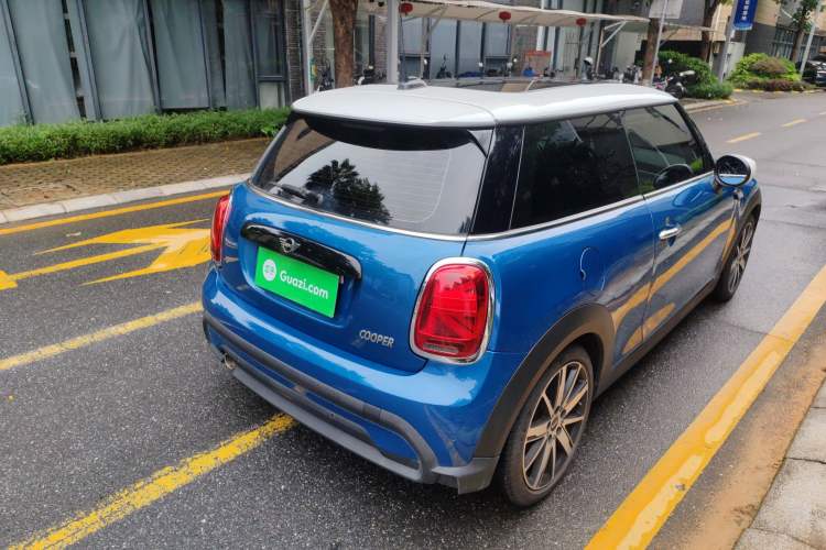 Used MINI 2022 1.5T COOPER Artist Rear Right 45 Deg