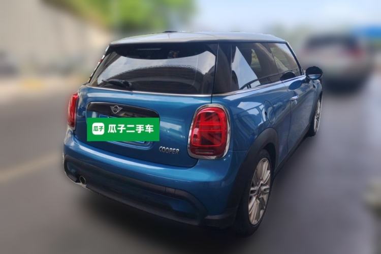 Used MINI 2022 1.5T COOPER Classic Edition Rear Right 45 Deg