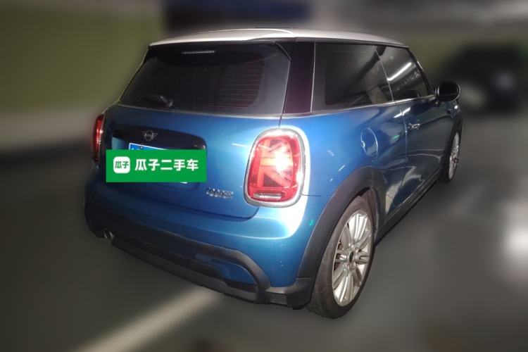 Used MINI 2022 1.5T COOPER Classic Edition Rear Right 45 Deg