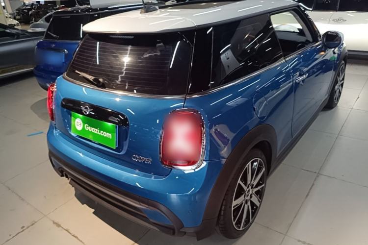 Used MINI 2022 1.5T COOPER Artist Rear Right 45 Deg