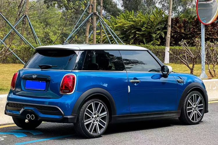 Used MINI 2022 2.0T COOPER S Artist Rear Right 45 Deg