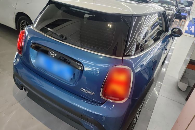 Used MINI 2022 1.5T COOPER Artist Rear Right 45 Deg