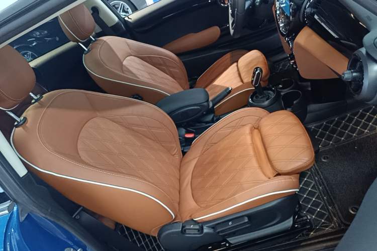 Used MINI 2022 1.5T COOPER Artist Right Front Seat