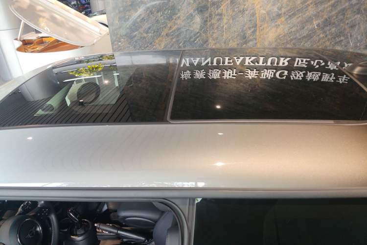 Used MINI 2022 2.0T COOPER S Artist Roof