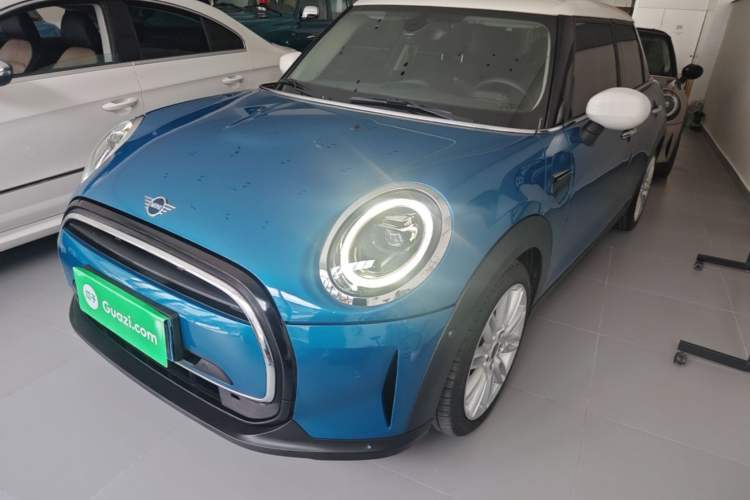 Used MINI 2022 Updated 1.5T COOPER Classic Edition Five-Door Version Guazi used car, China used car export, Used car for sale, Used cars, Cheapest cars for sale