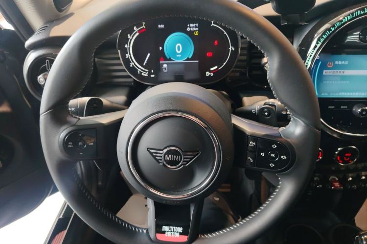 Used MINI 2022 2.0T COOPER S Artist Steering Wheel