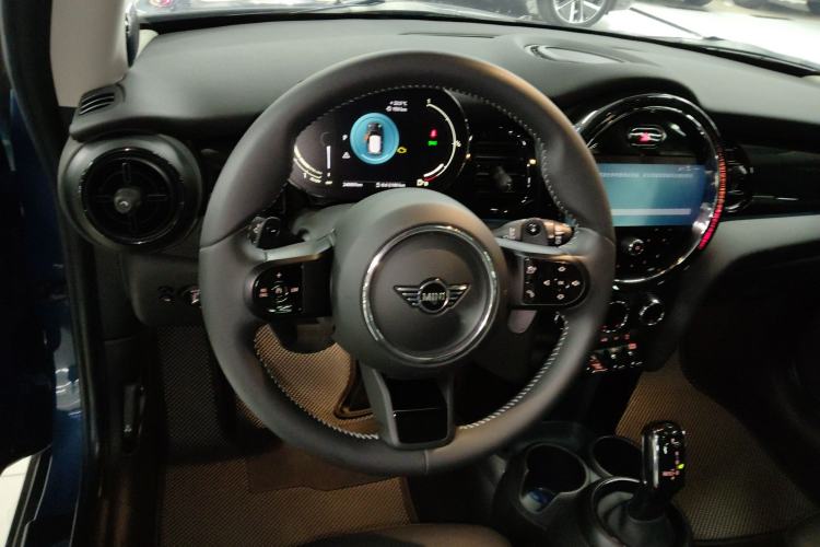 Used MINI 2022 2.0T COOPER S Artist Steering Wheel