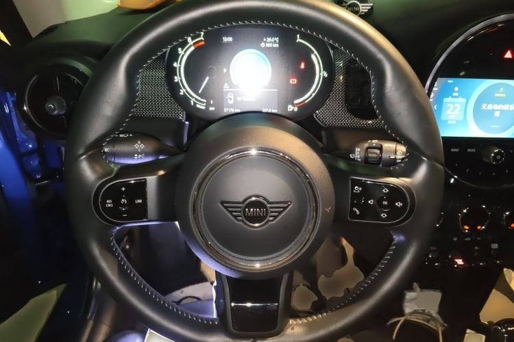 Used MINI 2022 1.5T COOPER Artist Steering Wheel