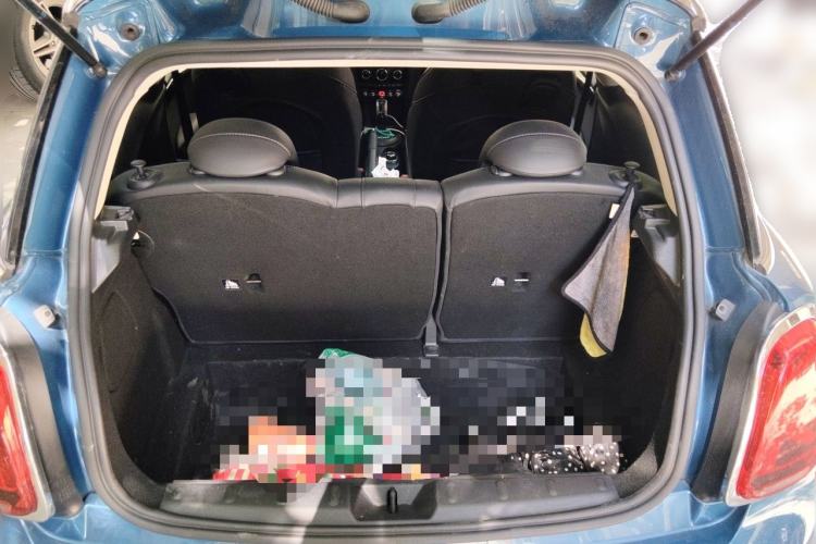 Used MINI 2022 1.5T COOPER Classic Edition Trunk