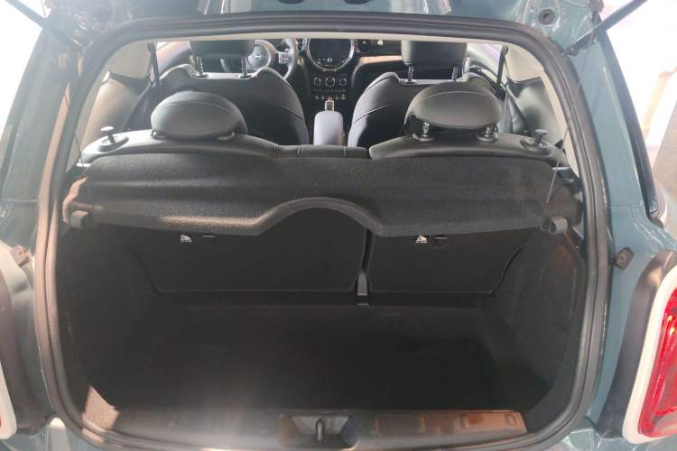 Used MINI 2022 2.0T COOPER S Artist Trunk