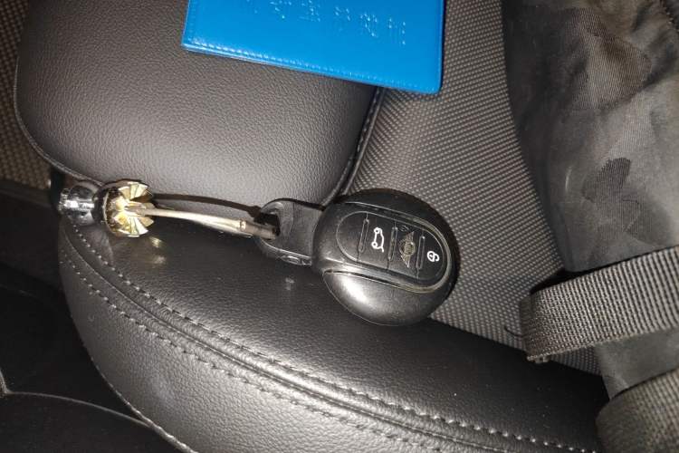 Used MINI 2022 1.5T COOPER Classic Edition Vehicle Key