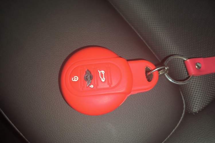 Used MINI 2022 Updated 1.5T COOPER Classic Edition Vehicle Key