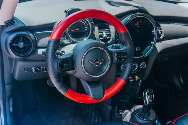 Used MINI 2022 1.5T ONE Interior 5