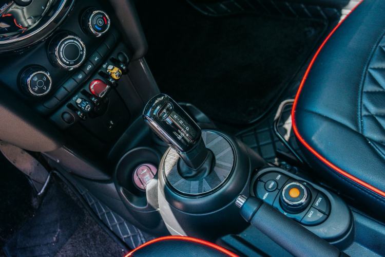 Used MINI 2022 1.5T ONE Interior 6