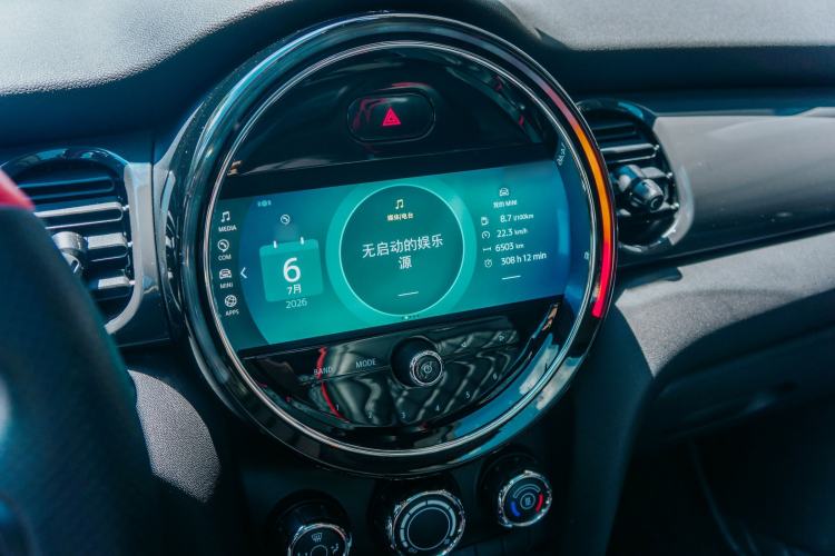 Used MINI 2022 1.5T ONE Interior 7