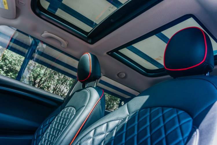 Used MINI 2022 1.5T ONE Interior 9