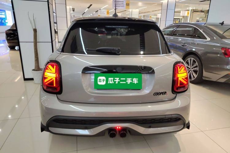 Used MINI 2022 2.0T COOPER S Classic Edition Five-Door Version Exterior 4
