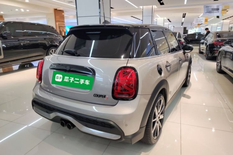 Used MINI 2022 2.0T COOPER S Classic Edition Five-Door Version Exterior 5