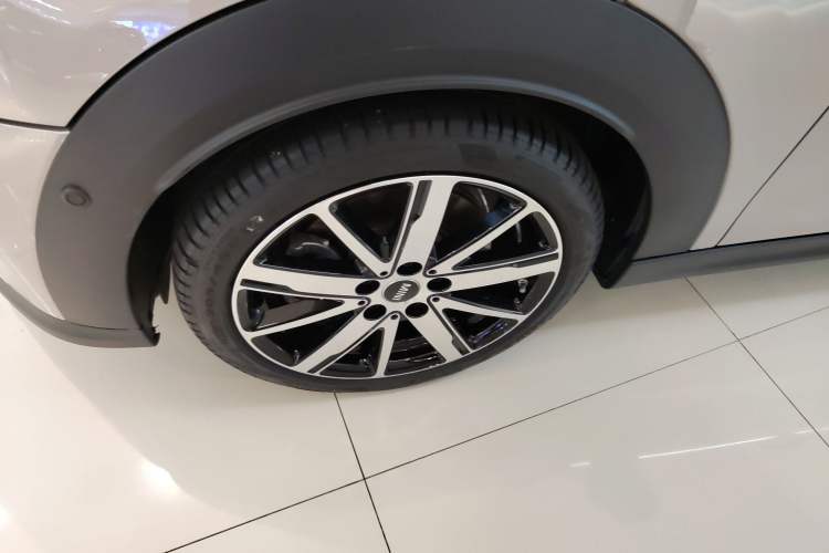 Used MINI 2022 2.0T COOPER S Classic Edition Five-Door Version Exterior 7