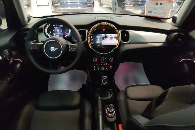 Used MINI 2022 2.0T COOPER S Classic Edition Five-Door Version Interior 2