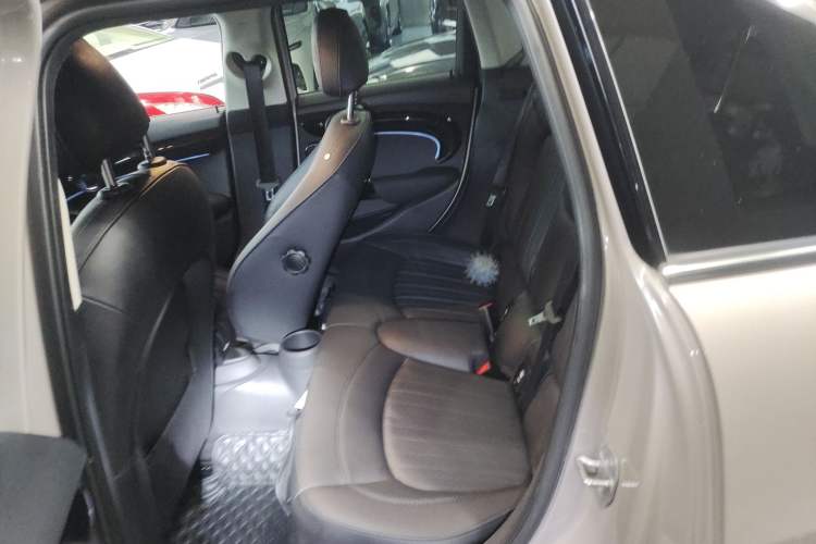 Used MINI 2022 2.0T COOPER S Artist Five-Door Edition Left Rear Seat