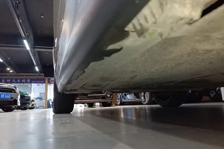Used MINI 2022 2.0T COOPER S Artist Five-Door Edition Right Side Sill