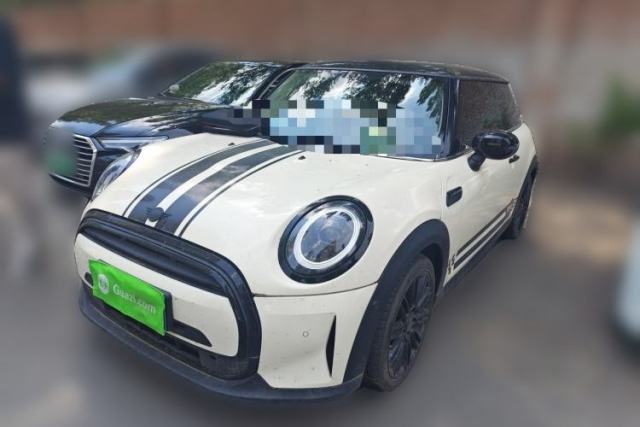 Used MINI 2022 1.5T COOPER Classic Edition
