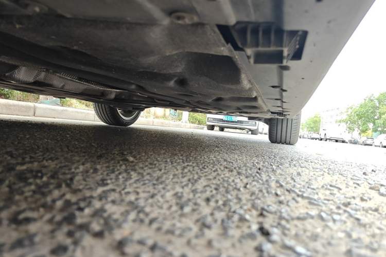 Used MINI 2022 Updated 1.5T COOPER Classic Edition Chassis Front Left
