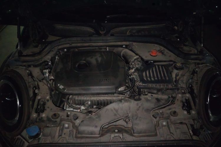 Used MINI 2022 Updated 1.5T COOPER Classic Edition Engine Bay