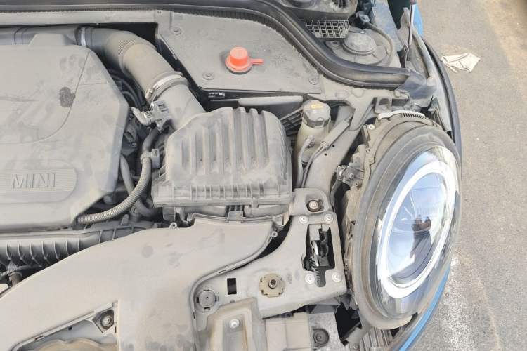 Used MINI 2022 1.5T COOPER Classic Edition Engine Bay Left