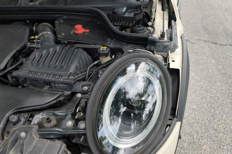Used MINI 2022 1.5T COOPER Artist Engine Bay Left
