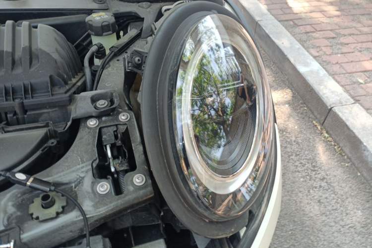 Used MINI 2022 1.5T COOPER Classic Edition Engine Bay Left
